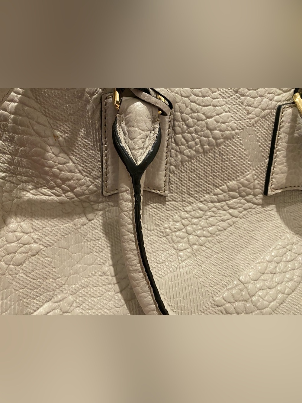 Burberry Pebbled 2-Way Leather Satchel in Light Gray with Gold Hardware - Picture 2 of 16
